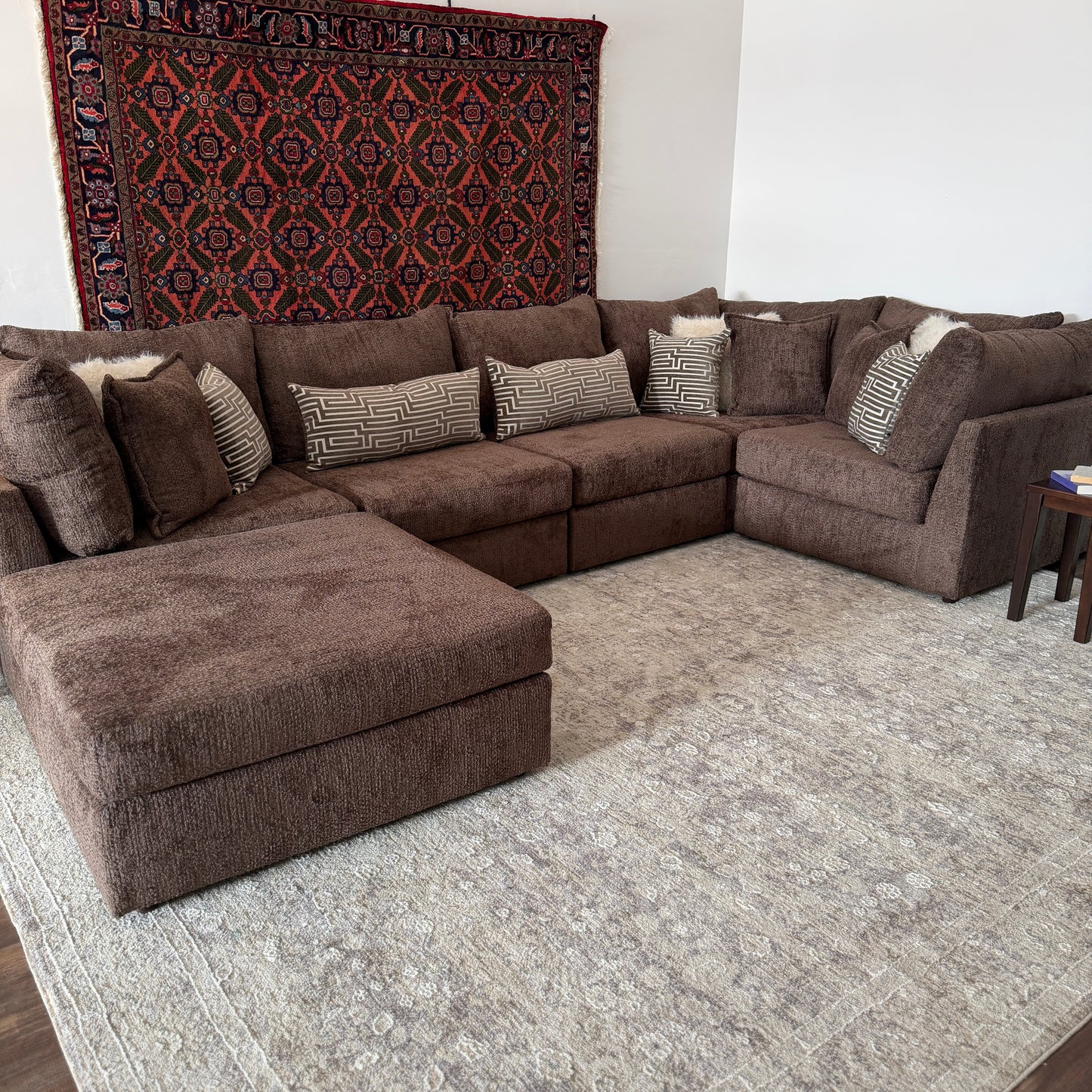 Mckenzie 6 Piece Modular Sectional Chocolate