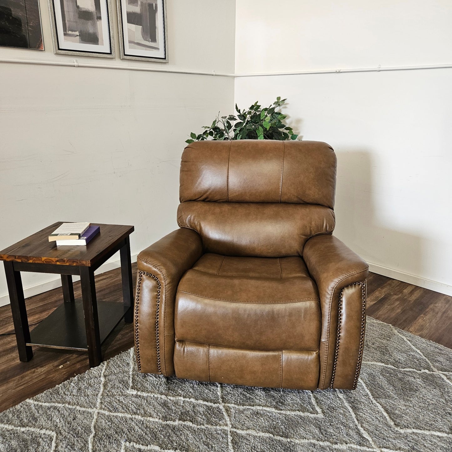 Recliner Manual - Free delivery