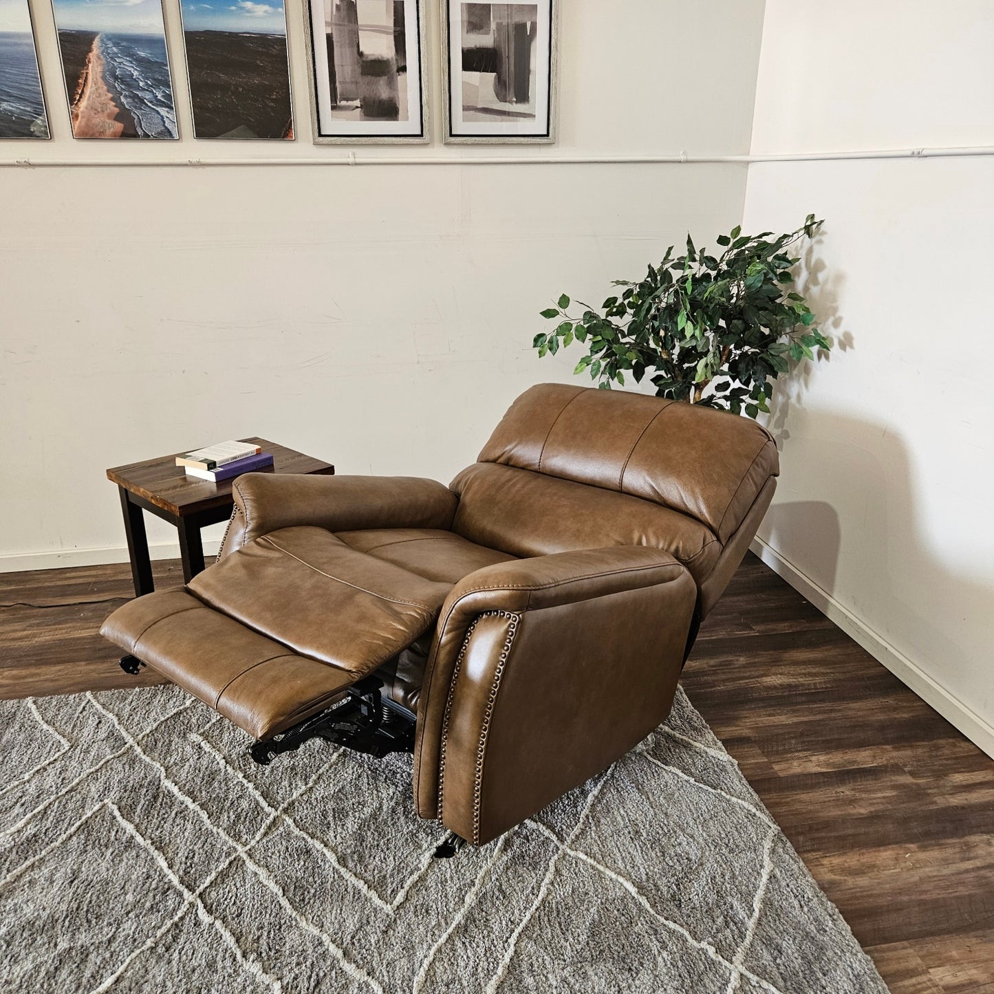 Recliner Manual - Free delivery