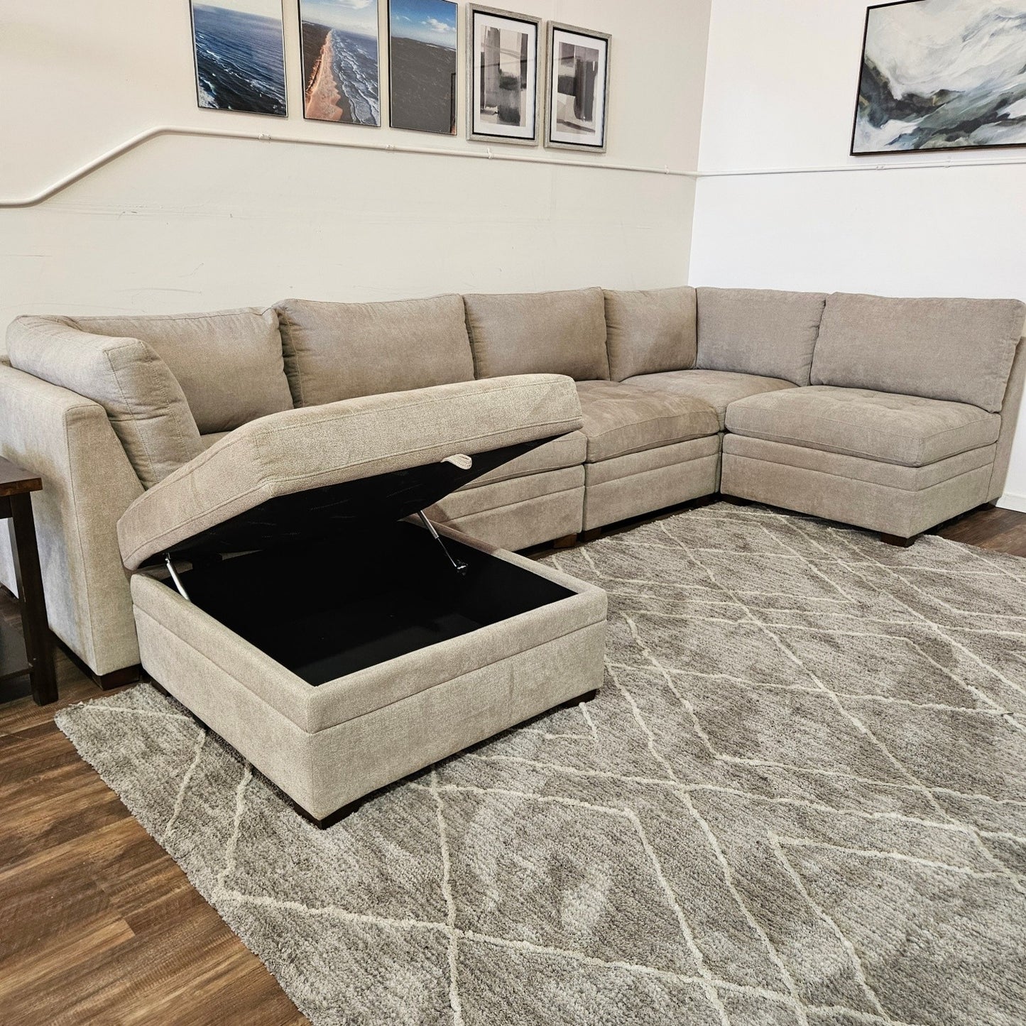 Tisdale Thomasville Sectional Modular - FREE DELIVERY