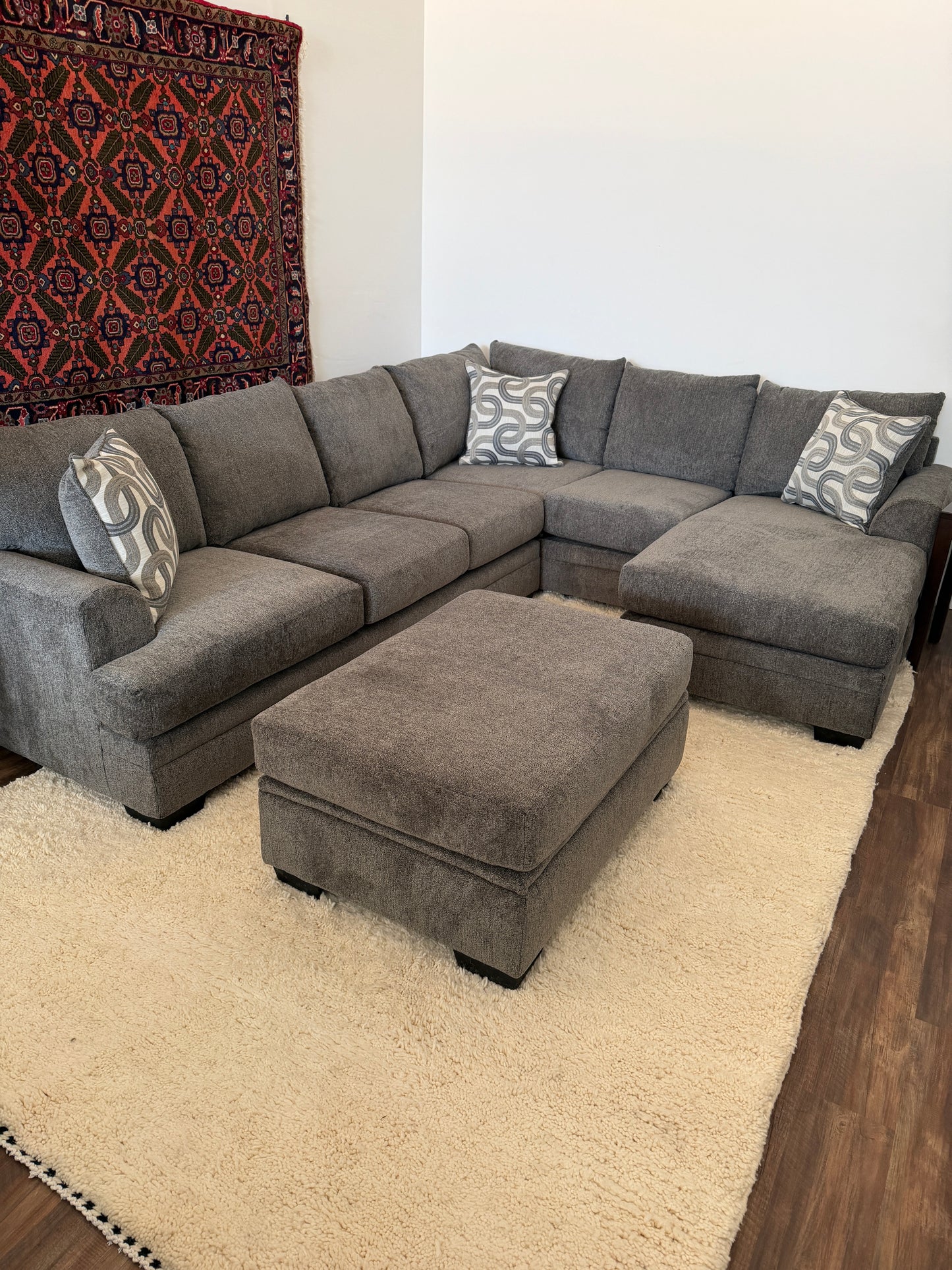 Harbor U Shape Sectional Charcoal