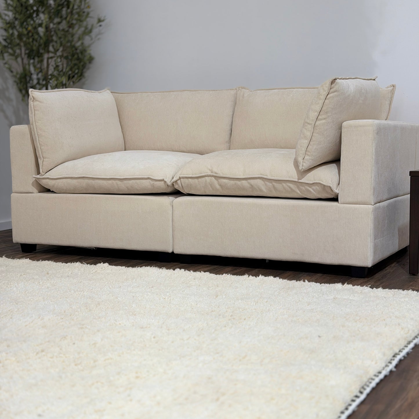 Color:CREAM CHENILLE