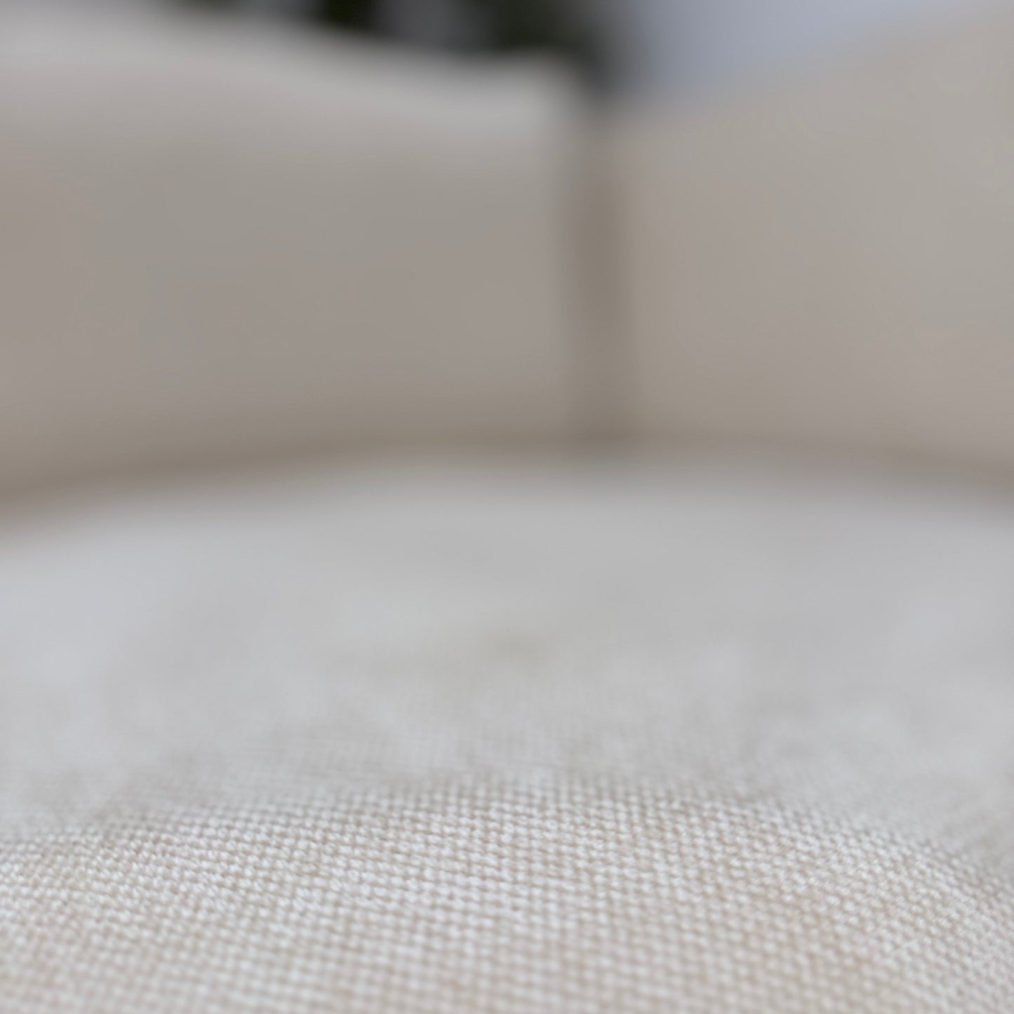 Color:CREAM CHENILLE