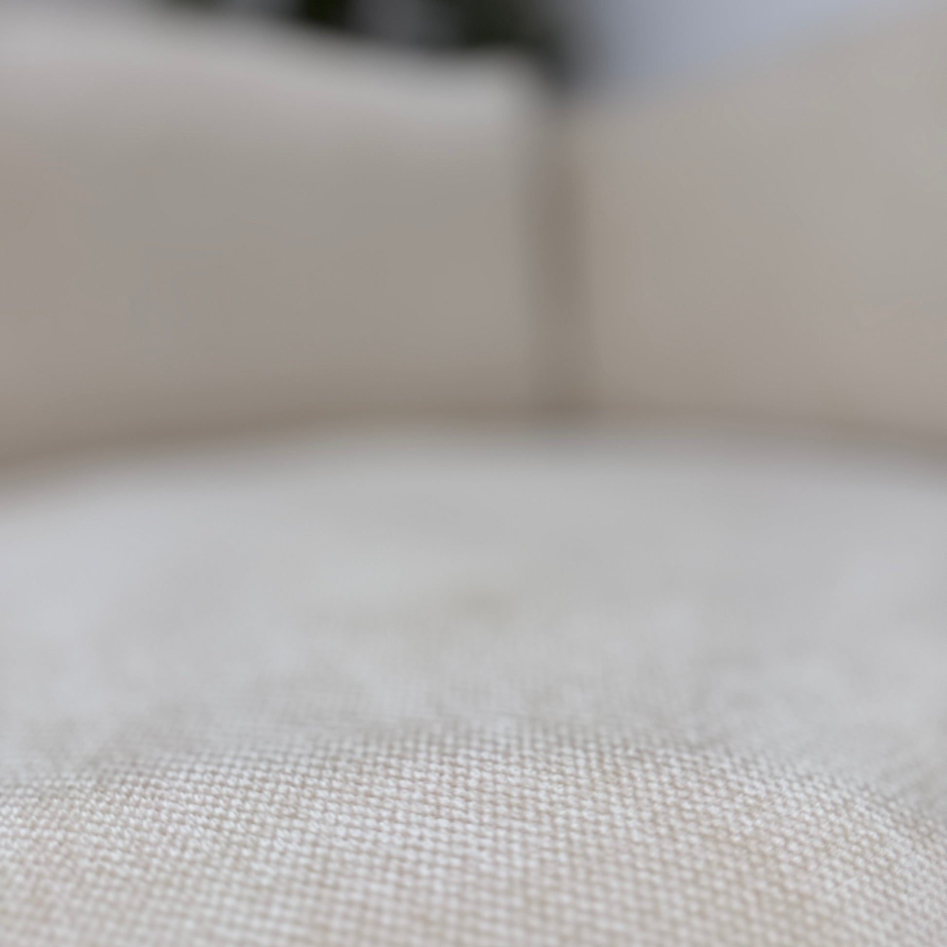 Color:CREAM CHENILLE