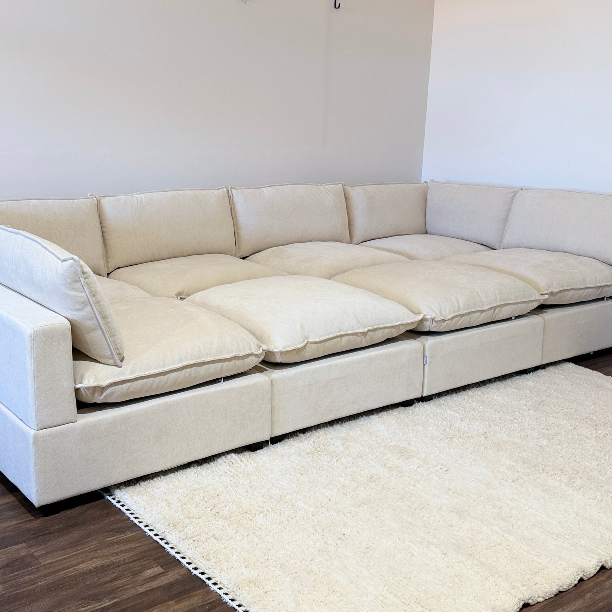 color:Cream Chenille