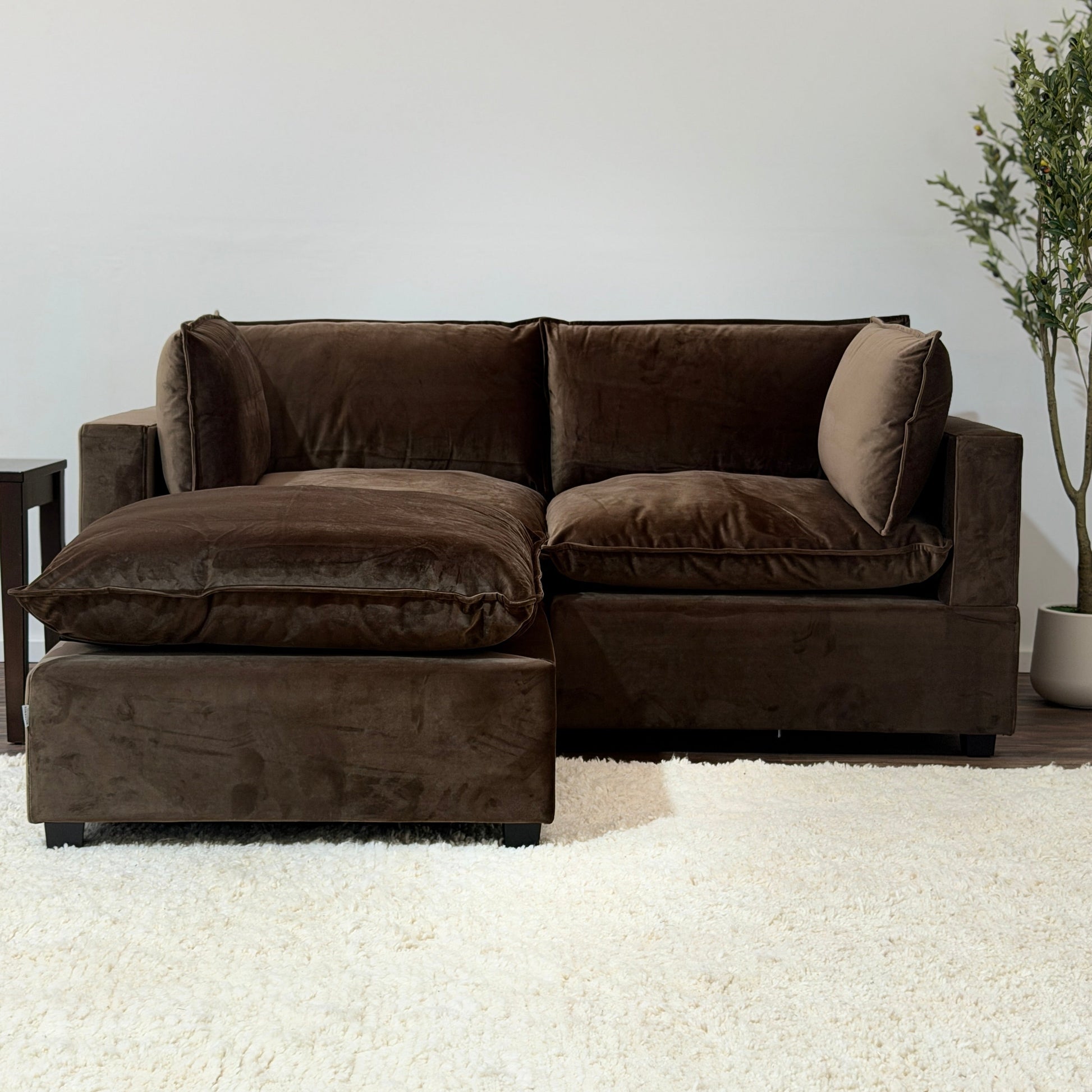 CHOCOLATE BROWN PERFORMANCE VELVET