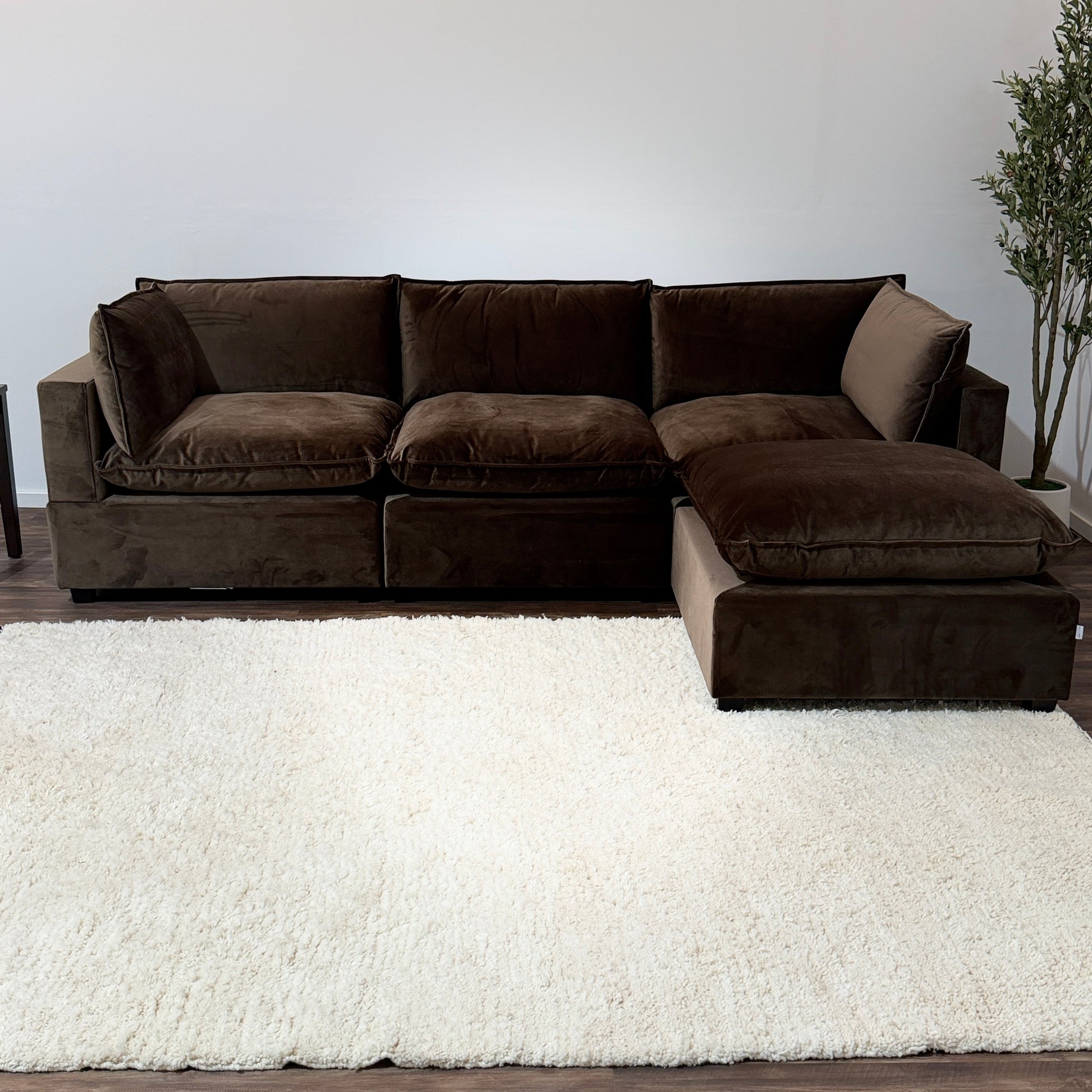 CHOCOLATE BROWN PERFORMANCE VELVET