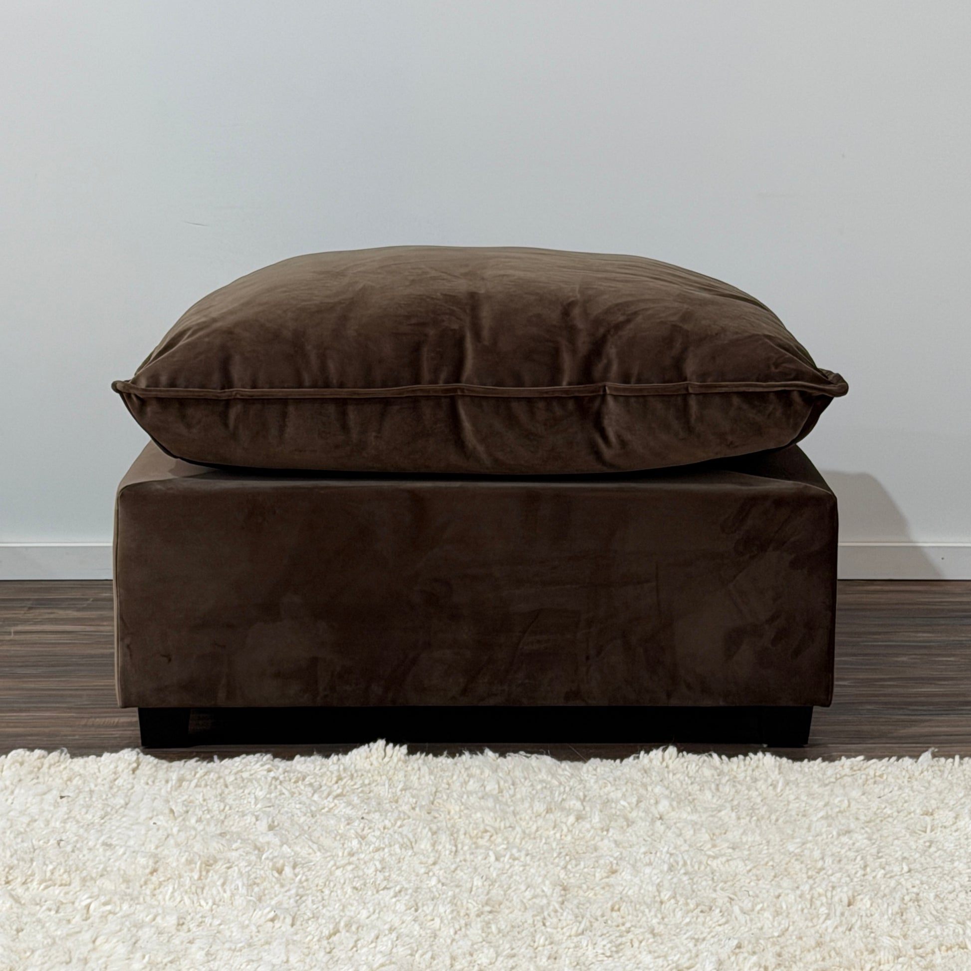CHOCOLATE BROWN PERFORMANCE VELVET