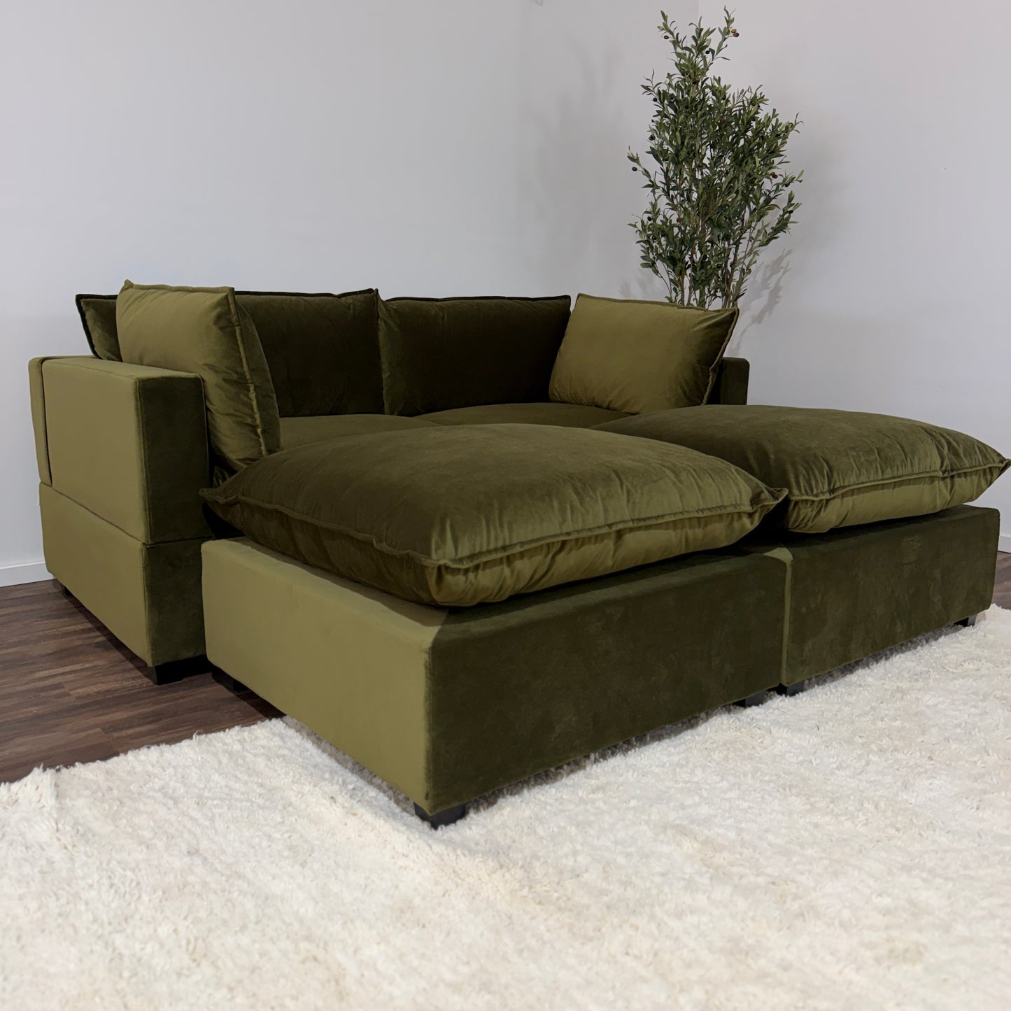 Color:SAGE GREEN PERFORMANCE VELVET