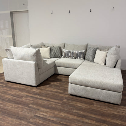 Mckenzie Bumper Modular + Ottoman