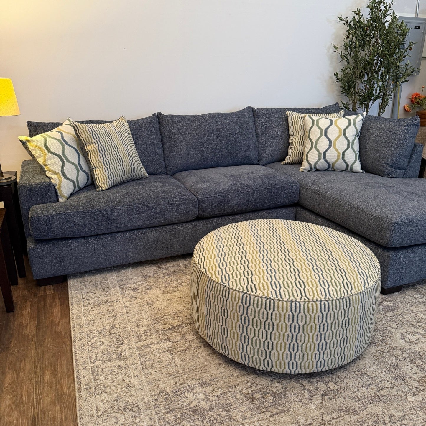 L Shape Couch with Bumper Chaise