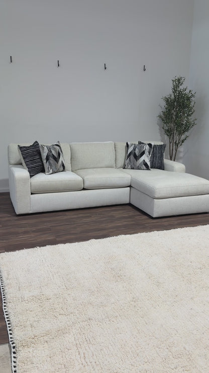 Haven Sectional Chaise