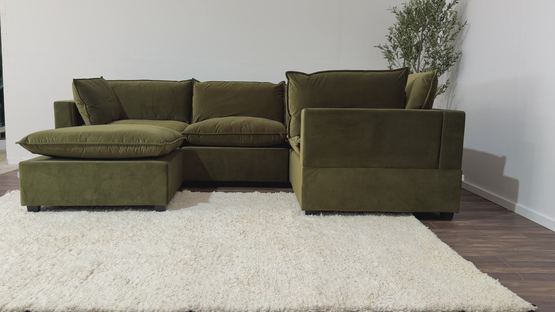 Color:SAGE GREEN PERFORMANCE VELVET