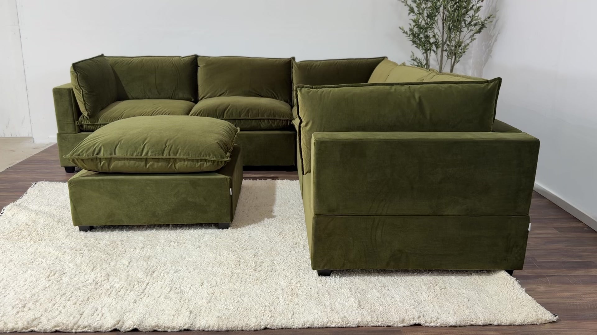 Color:SAGE GREEN PERFORMANCE VELVET