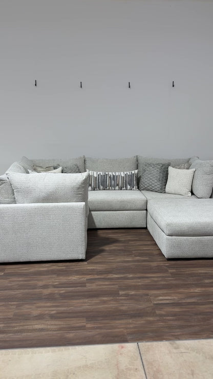 Mckenzie Bumper Modular + Ottoman